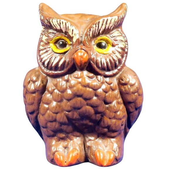 1974 Hand-Painted Ceramic Owl – Student Gift Figurine, Signed, 4¼" Vintage Decor - Picture 1 of 6